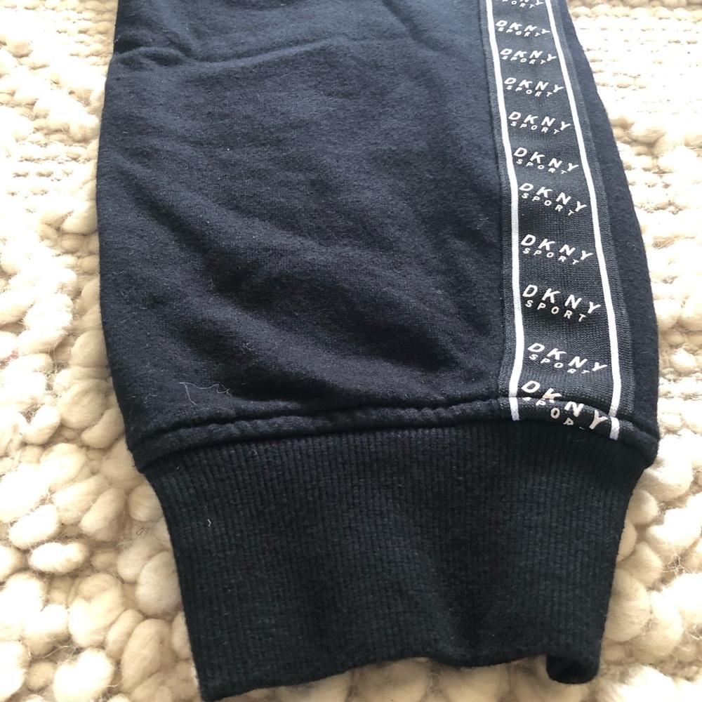 DKNY Womens Logo Cargo Jogger - Picture 4 of 6